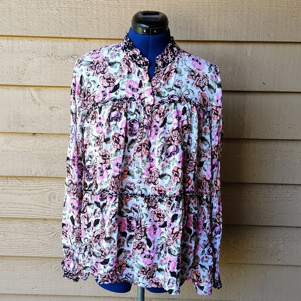 Jane & Delancey Artsy Floral Blouse